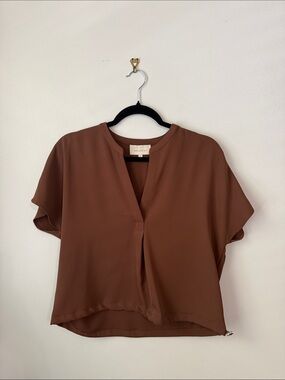 MELLODAY Chocolate Brown V-Neck Short Sleeve Blouse